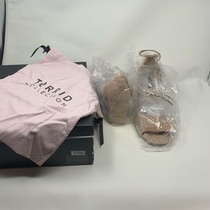 Torrid Collection Blush Heels NWT Size 10